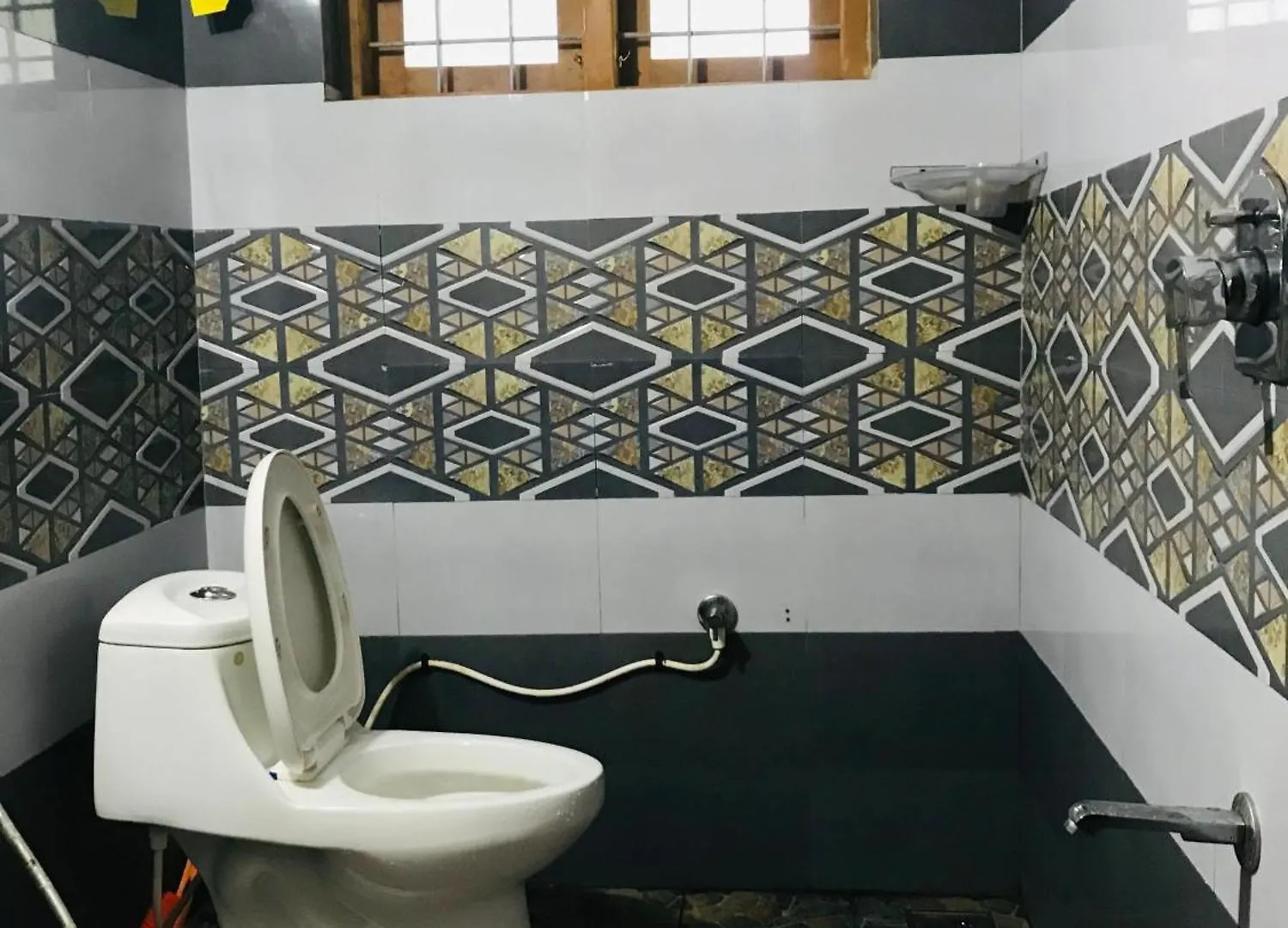 리조트 Zicilys Garden Homestay With Pool Padinjarathara