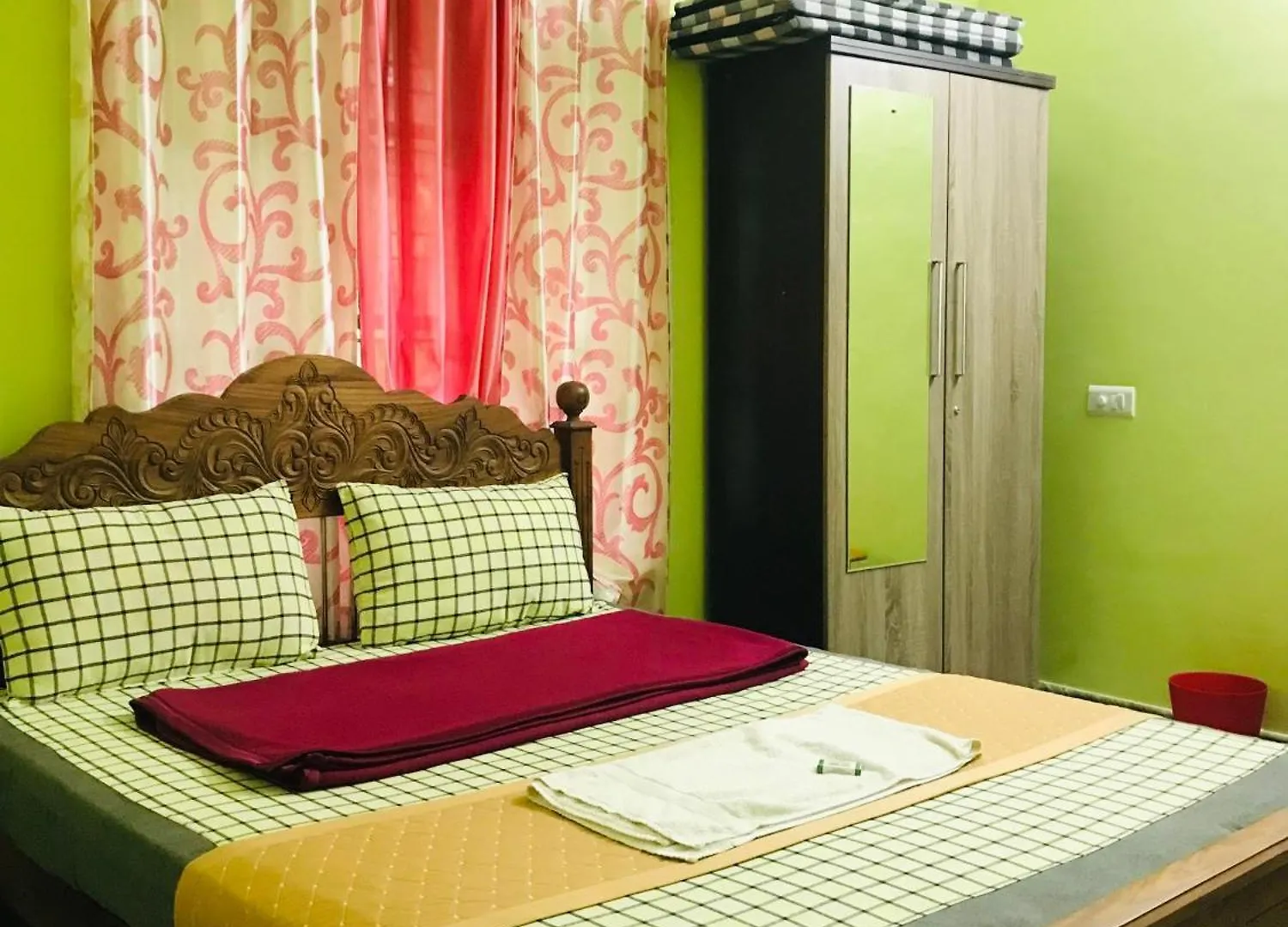 리조트 Zicilys Garden Homestay With Pool Padinjarathara 인도